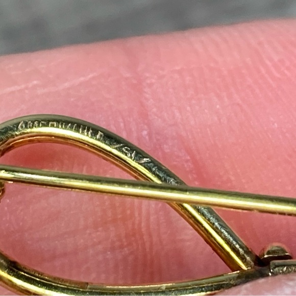 Ladies 1950’s 17 Jewel Designer Swiss Gold Bow Brooch Watch Signed - Picture 7 of 12